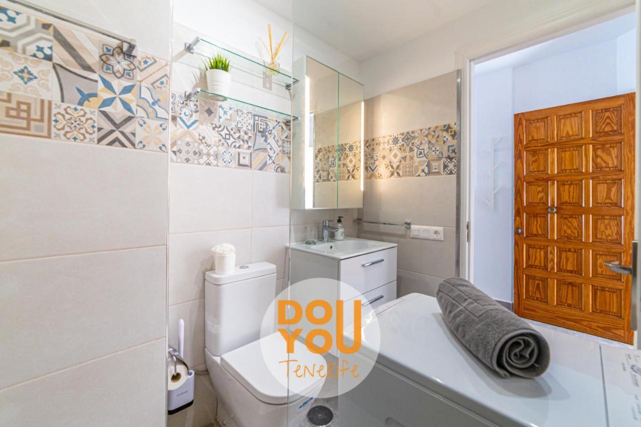 Holiday Apartments Oasis Los Cristianos  Exterior photo